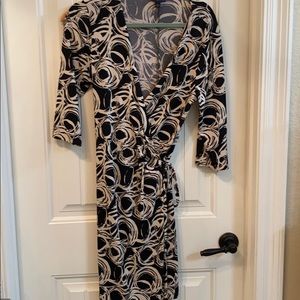 Banana republic black print wrap dress